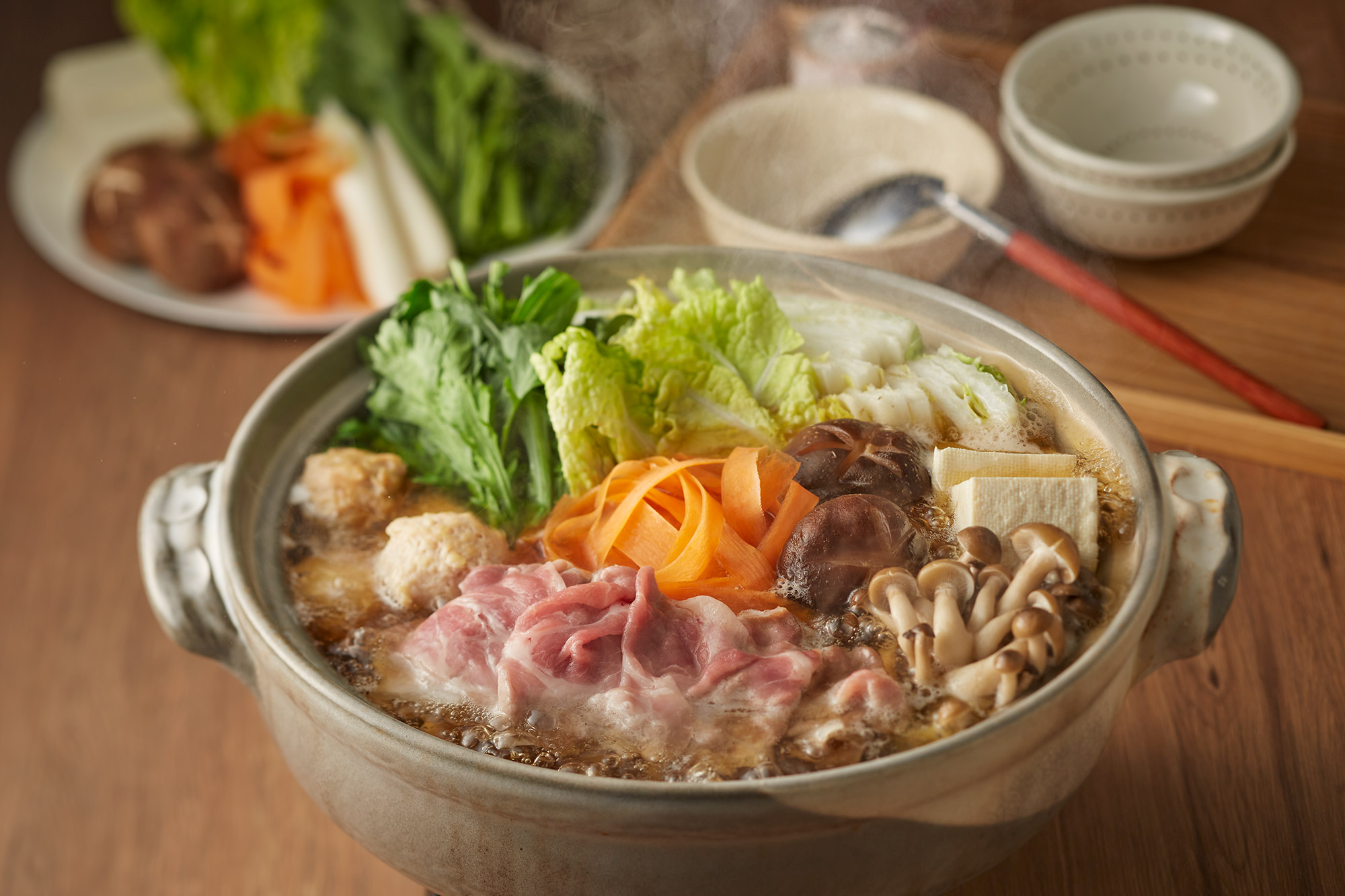 博多華味鳥 料亭の和だし鍋スープ - トリゼンフーズ株式会社九州産華味鳥